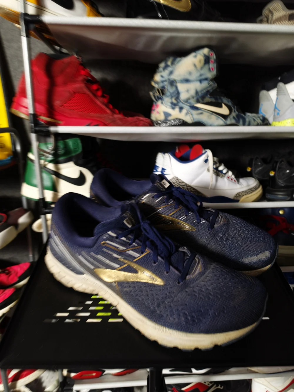 Brooks men’s running